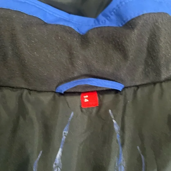 Spyder Hooded Outdoor Jacket,  Boys Size 14 Blue, Black, and White Ski Jacket - Picture 7 of 12